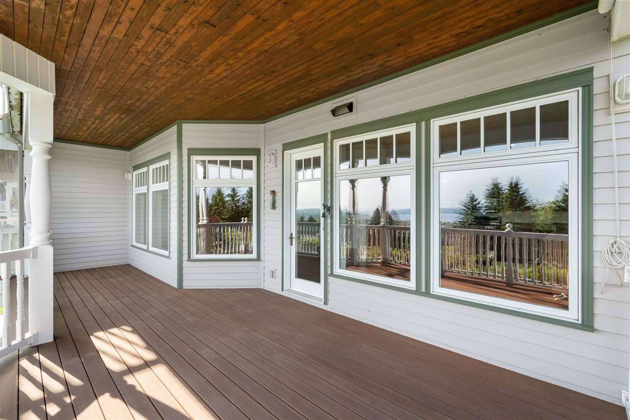 820 Maple Leaf Lane Petoskey MI 49770