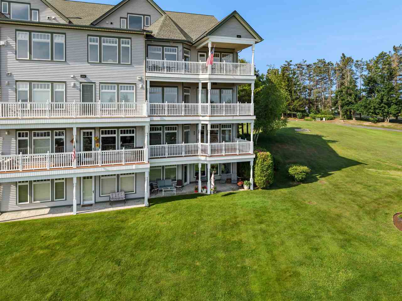 820 Maple Leaf Lane Petoskey MI 49770