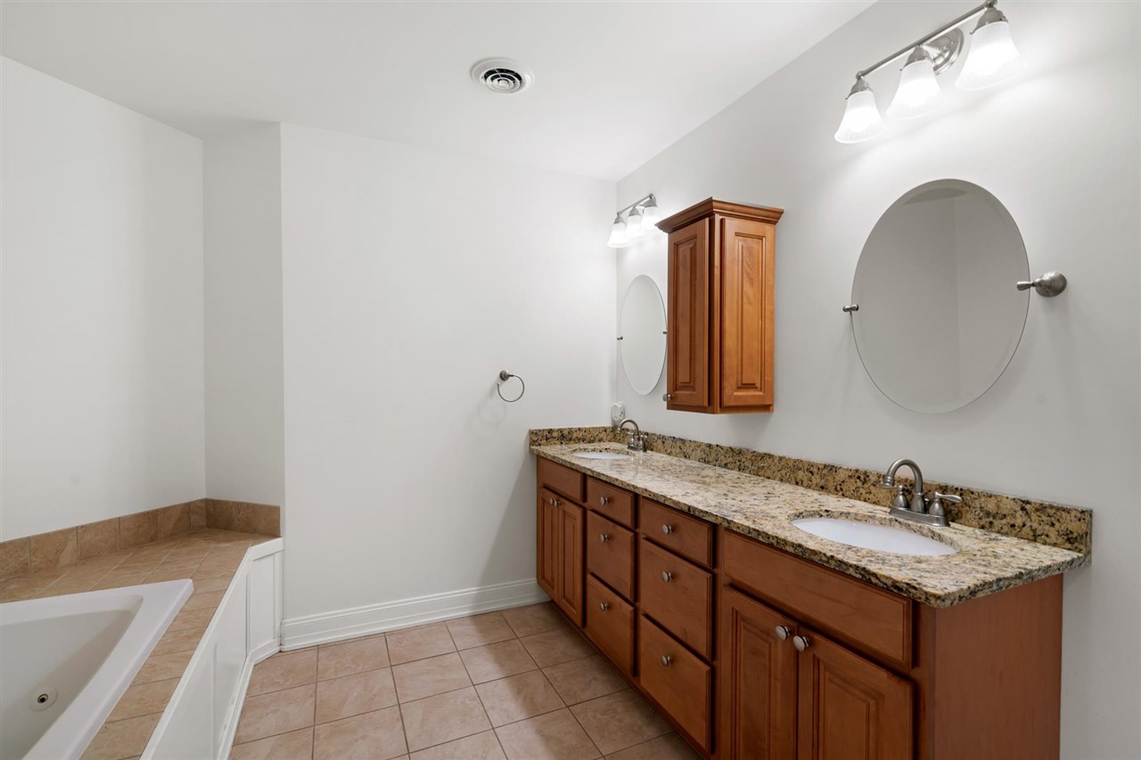 820 Maple Leaf Lane Petoskey MI 49770