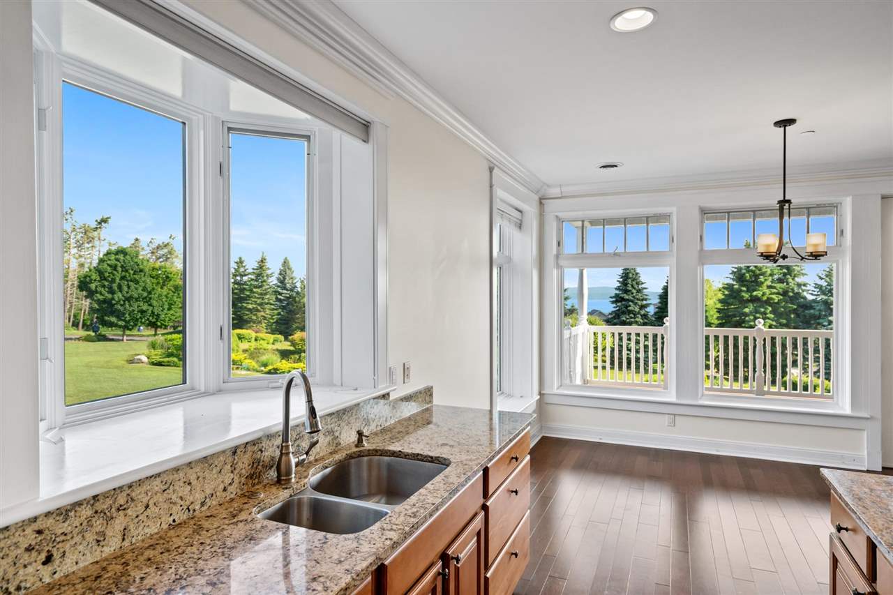 820 Maple Leaf Lane Petoskey MI 49770