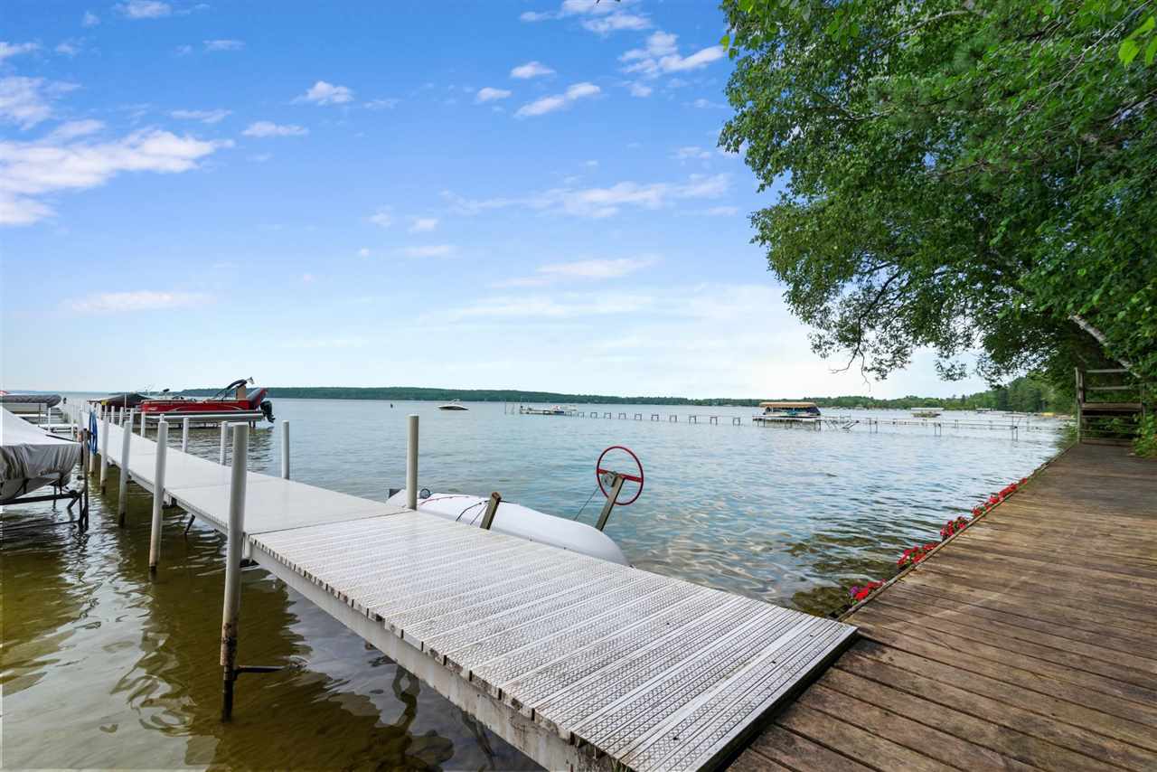 7842 W M-68 Indian River MI 49749
