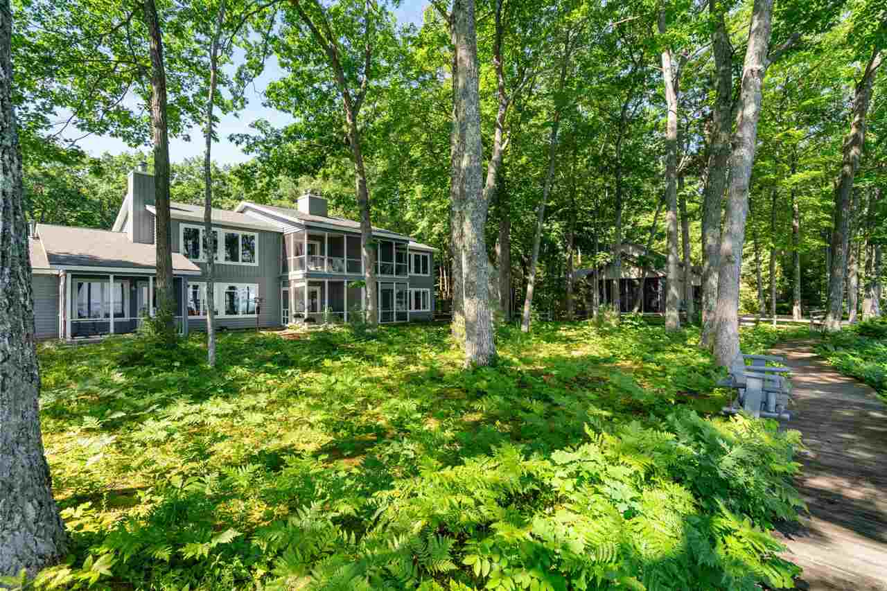 7842 W M-68 Indian River MI 49749