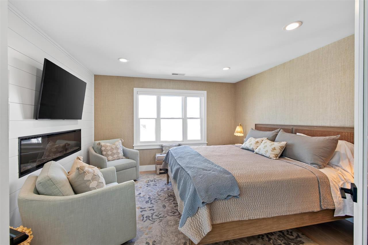 3404 Cliffs Drive Bay Harbor MI 49770