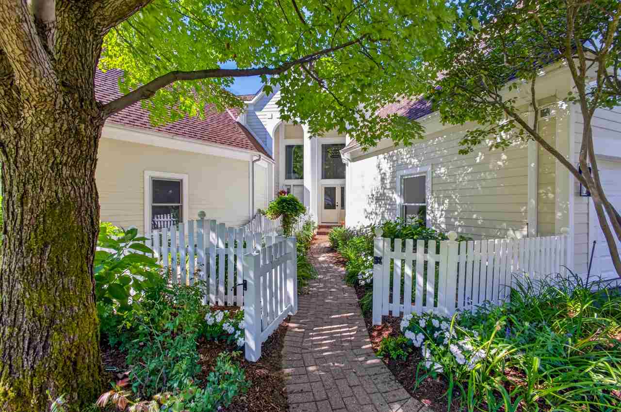 3404 Cliffs Drive Bay Harbor MI 49770