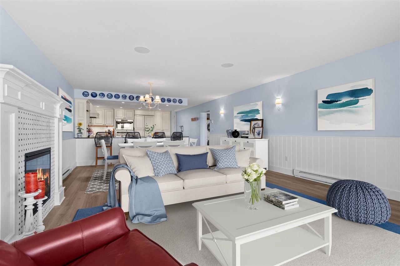 526 E Bay Street Harbor Springs MI 49740