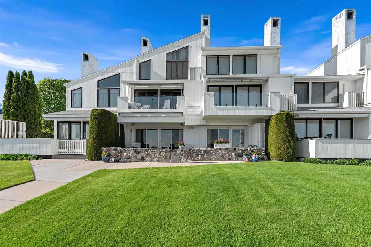 526 E Bay Street Harbor Springs MI 49740