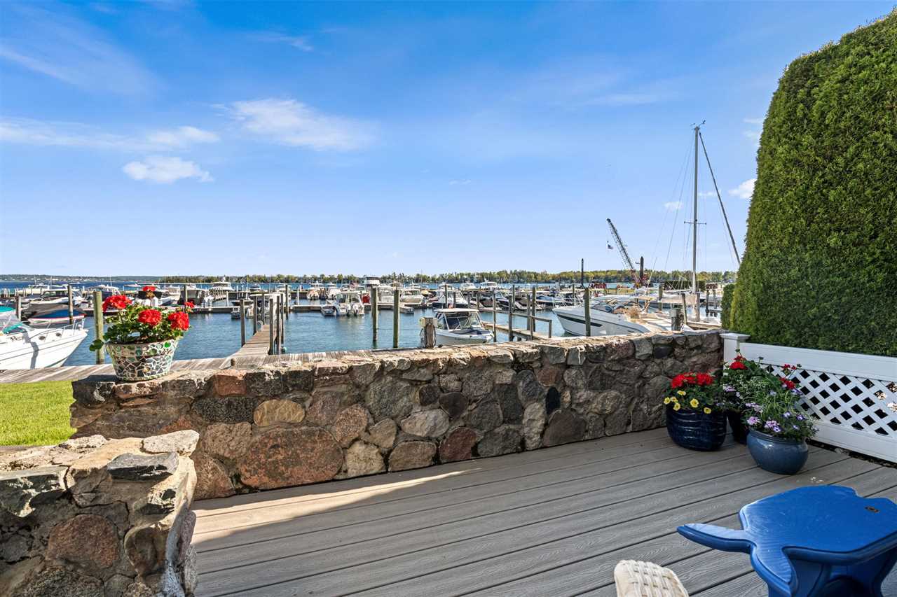 526 E Bay Street Harbor Springs MI 49740