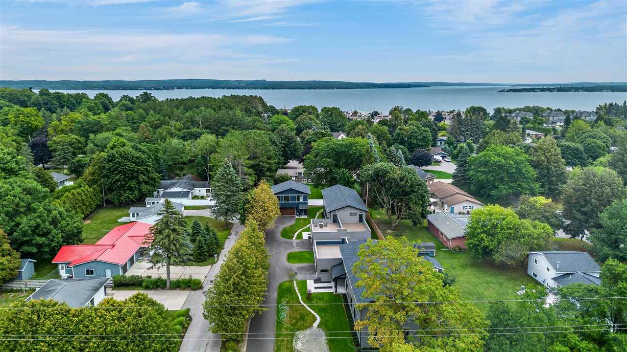 1002 May Charlevoix MI 49720