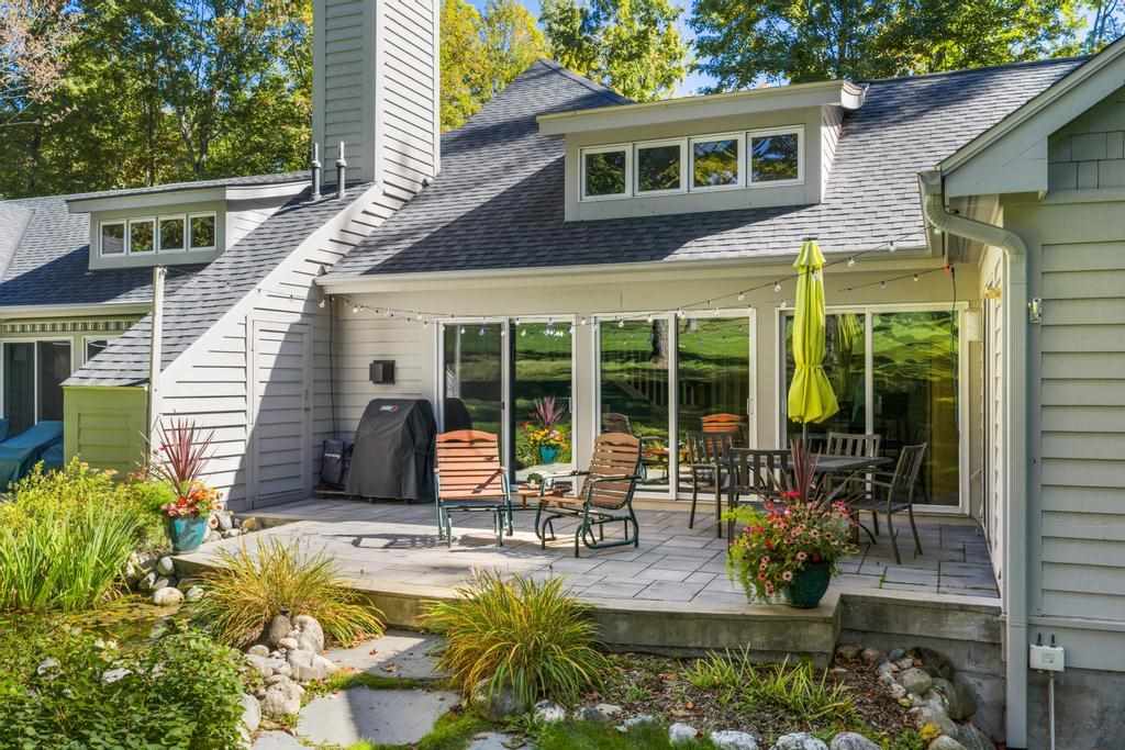 5186 Greystone Court Harbor Springs MI 49740