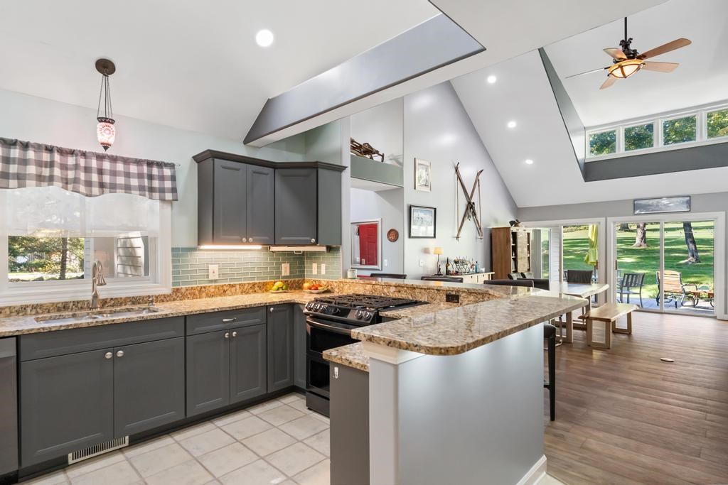 5186 Greystone Court Harbor Springs MI 49740