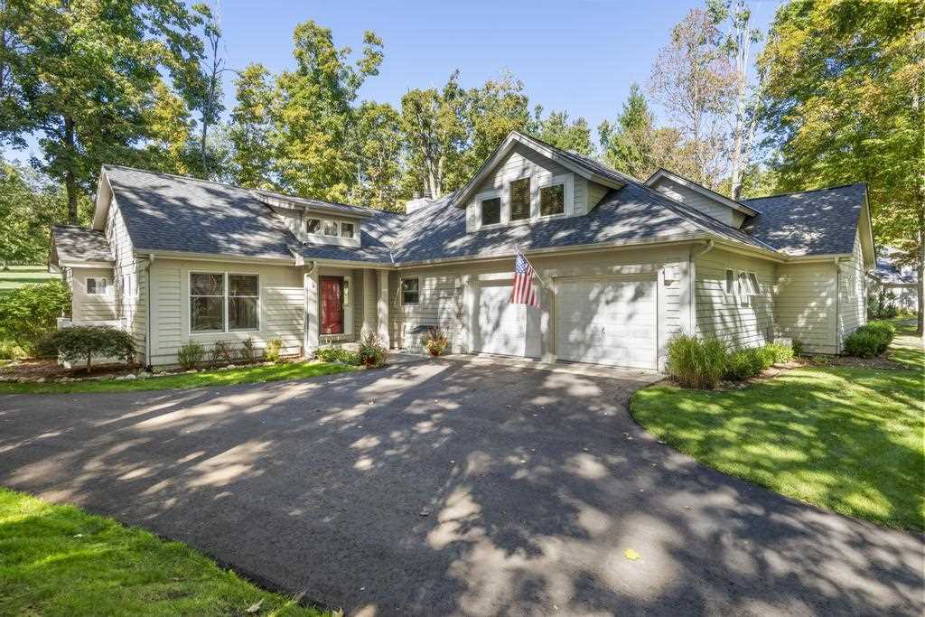 5186 Greystone Court Harbor Springs MI 49740