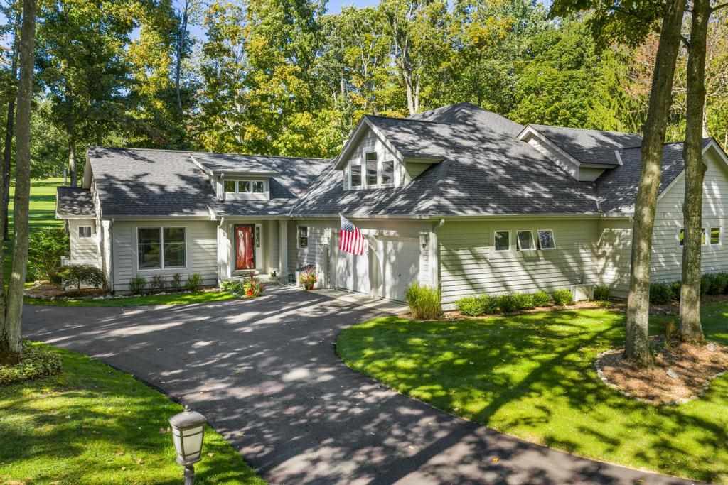 5186 Greystone Court Harbor Springs MI 49740