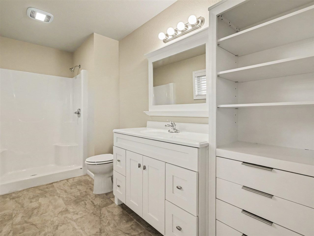 887 Red Oak Way Petoskey MI 49770