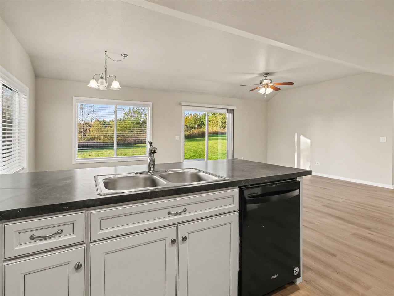 887 Red Oak Way Petoskey MI 49770