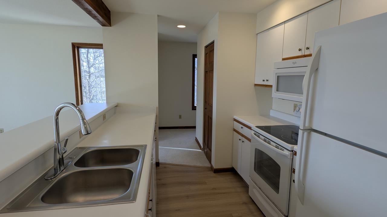 2035 Woods Lane Petoskey MI 49770