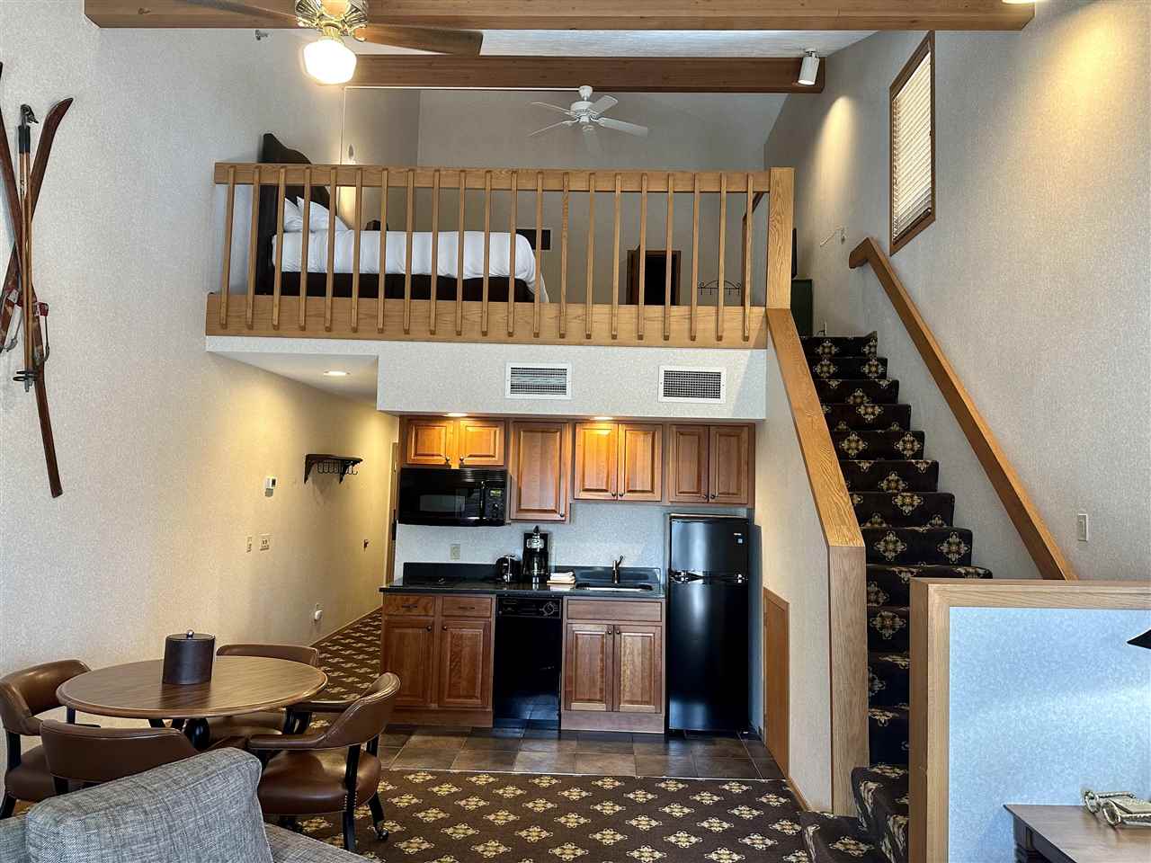 5620 Highlands Drive, #572 Harbor Springs MI 49740