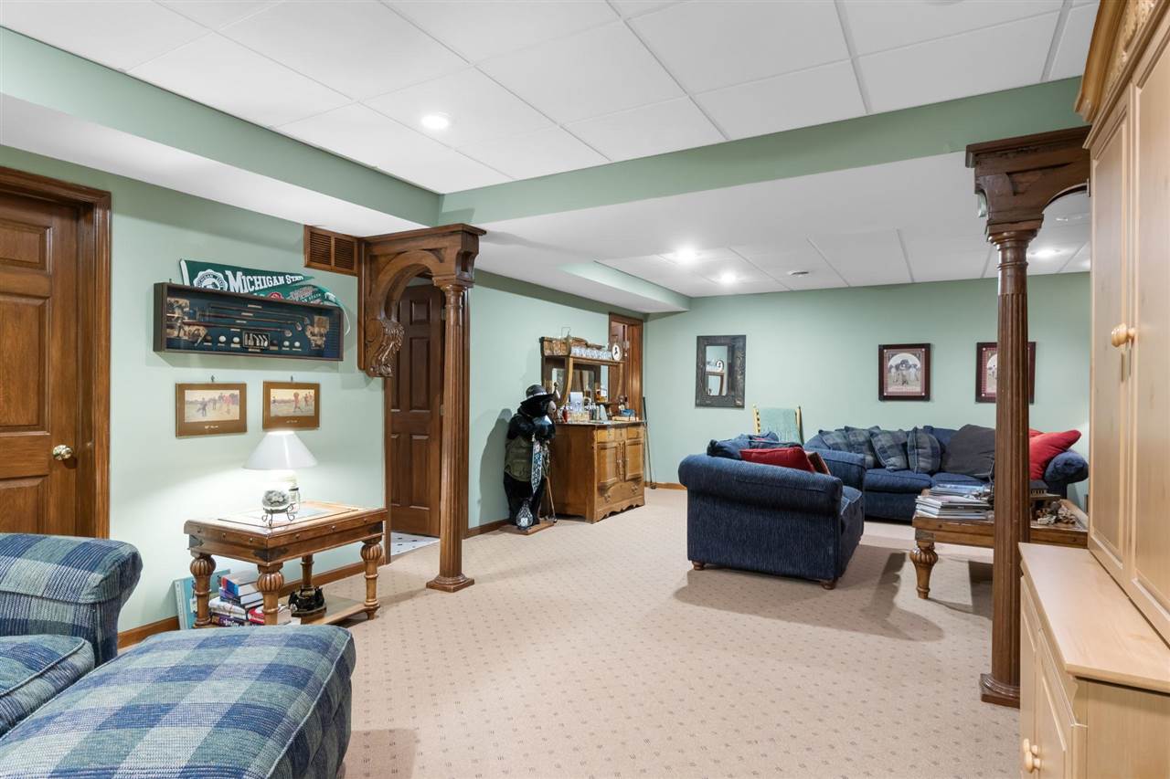 4251 Pinehurst Lane Harbor Springs MI 49740