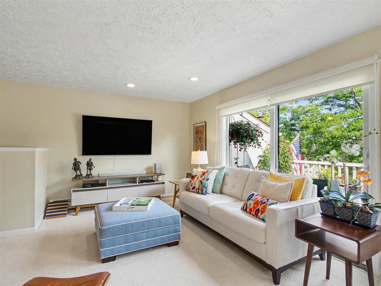 1287 Lachaumier Drive Petoskey MI 49770