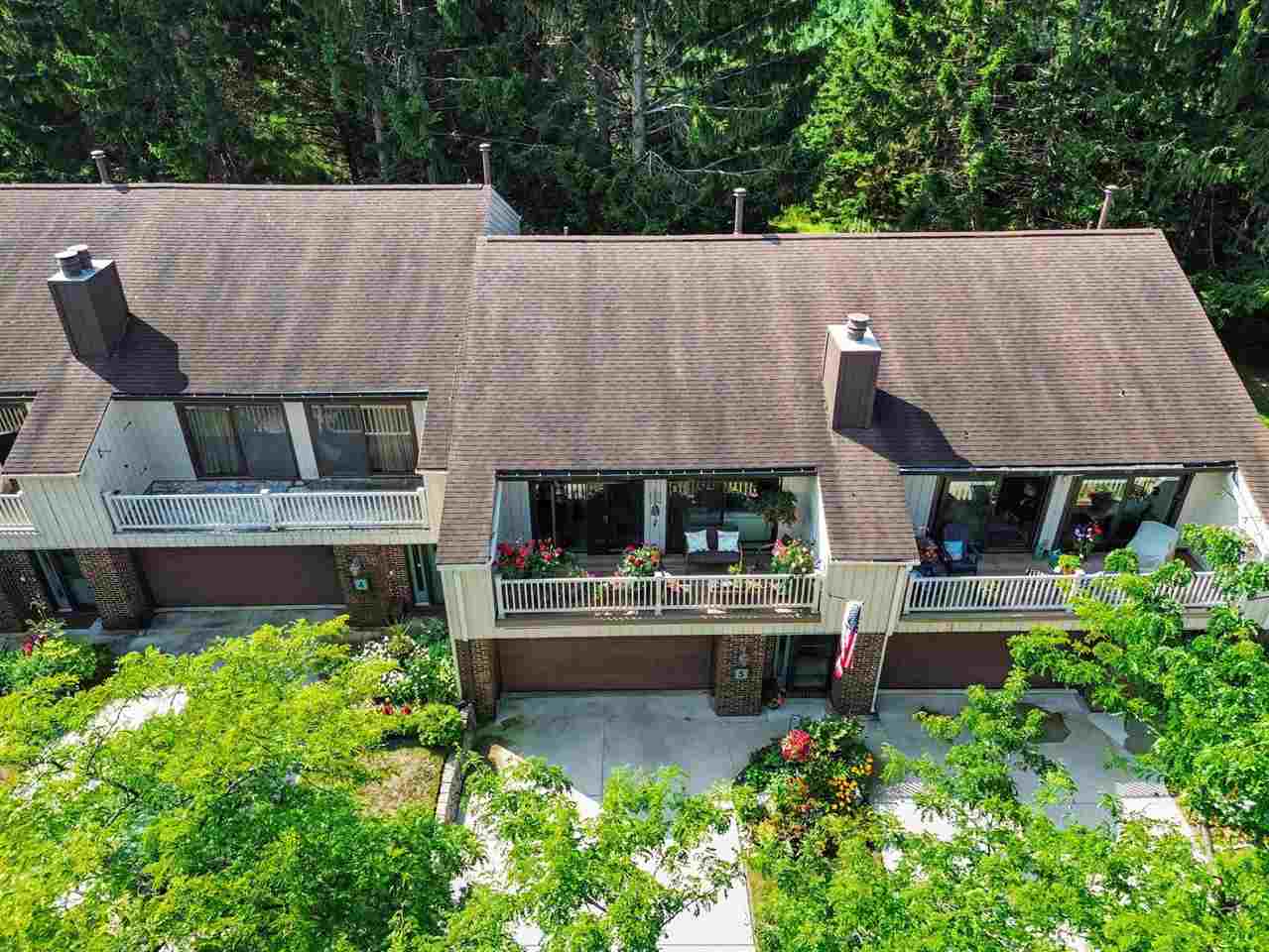 1287 Lachaumier Drive Petoskey MI 49770