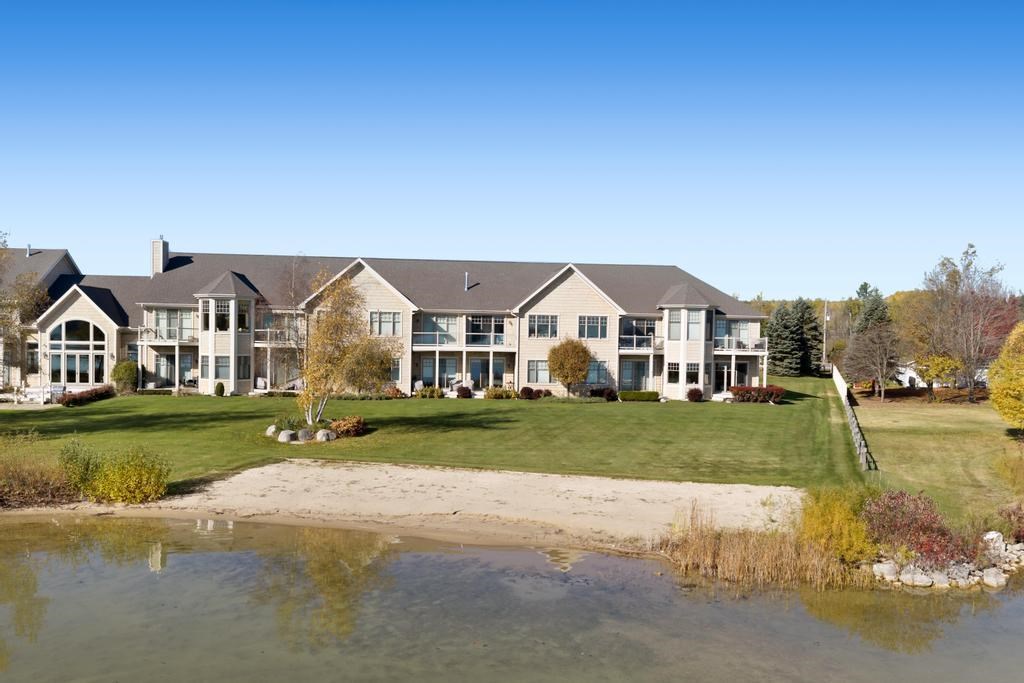 2800 Oden Road Alanson MI 49706