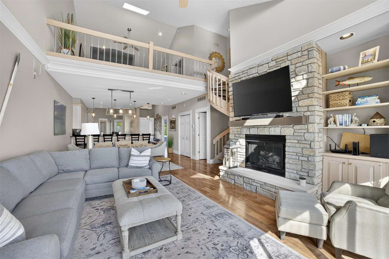 6040 Pine Lake Club Charlevoix MI 49720