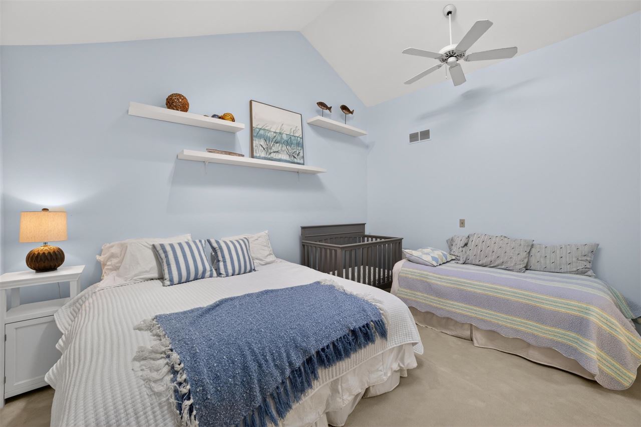 6040 Pine Lake Club Charlevoix MI 49720