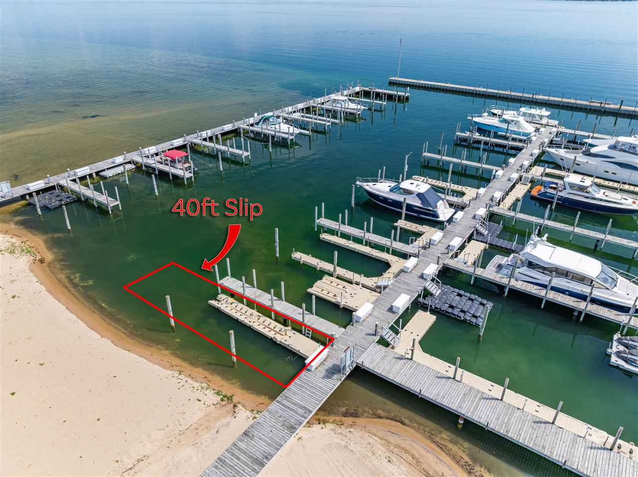 6040 Pine Lake Club Charlevoix MI 49720