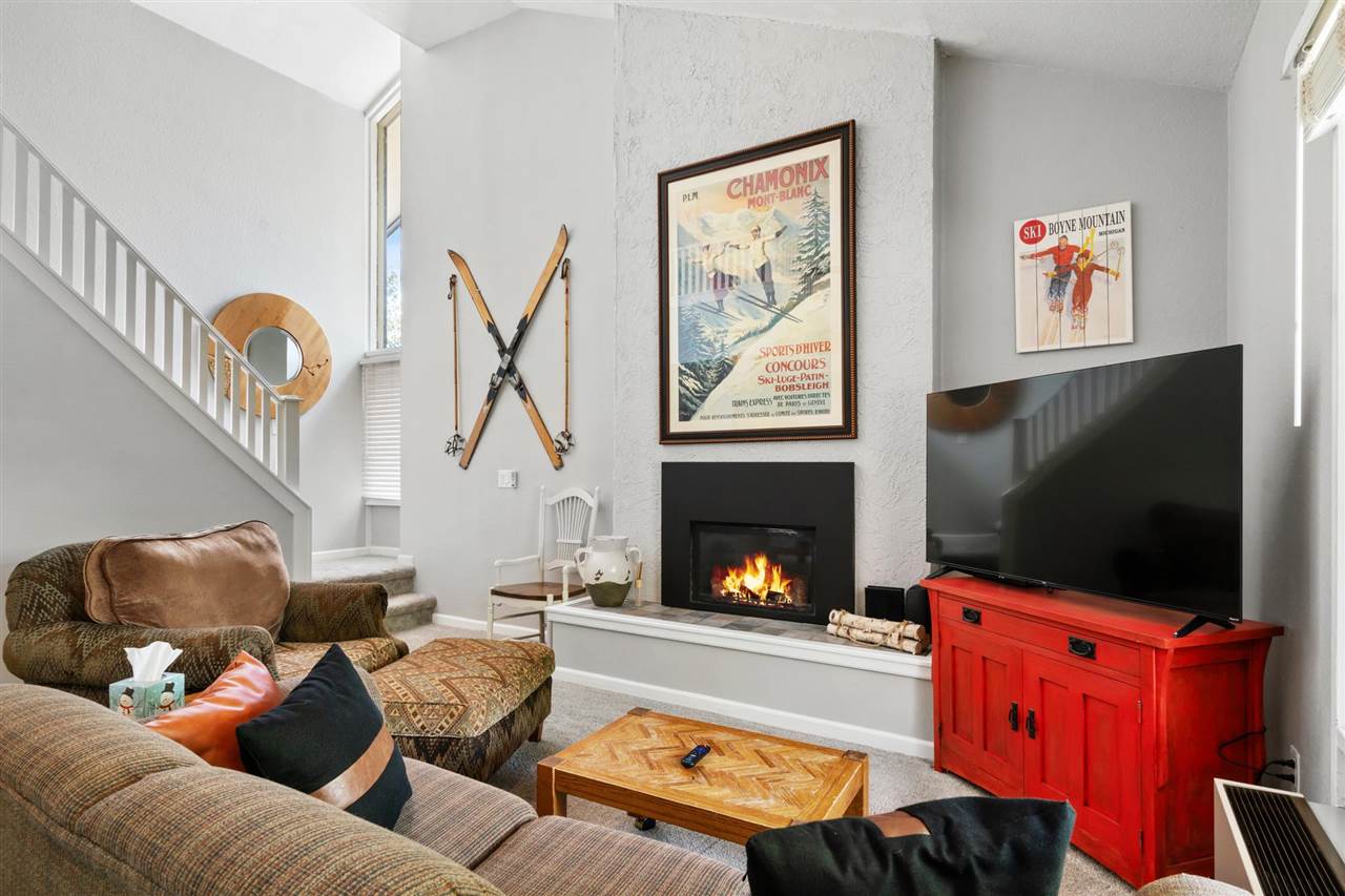 02655 Condo Loop Boyne Falls MI 49713