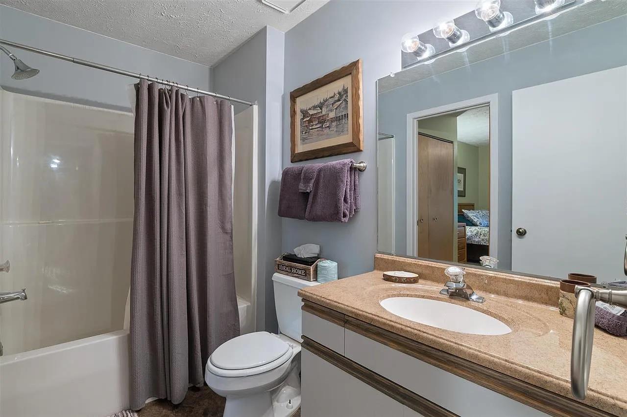 4749 S Pleasantview Road Harbor Springs MI 49740
