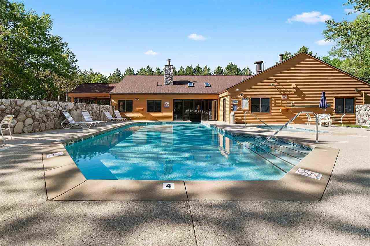 4749 S Pleasantview Road Harbor Springs MI 49740