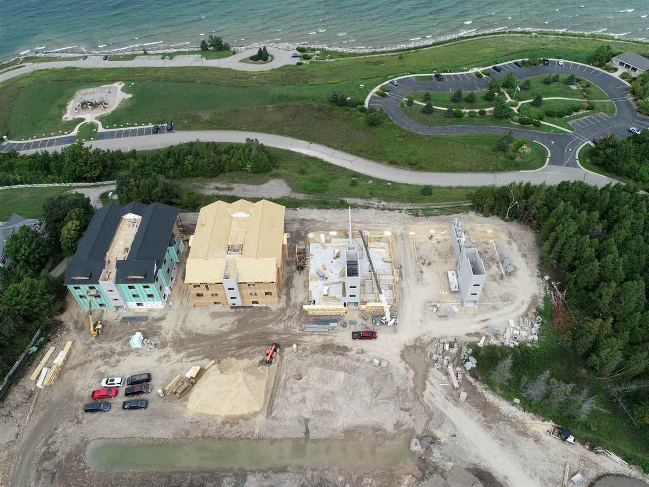 631 Lakeview Drive Bay Harbor MI 49770