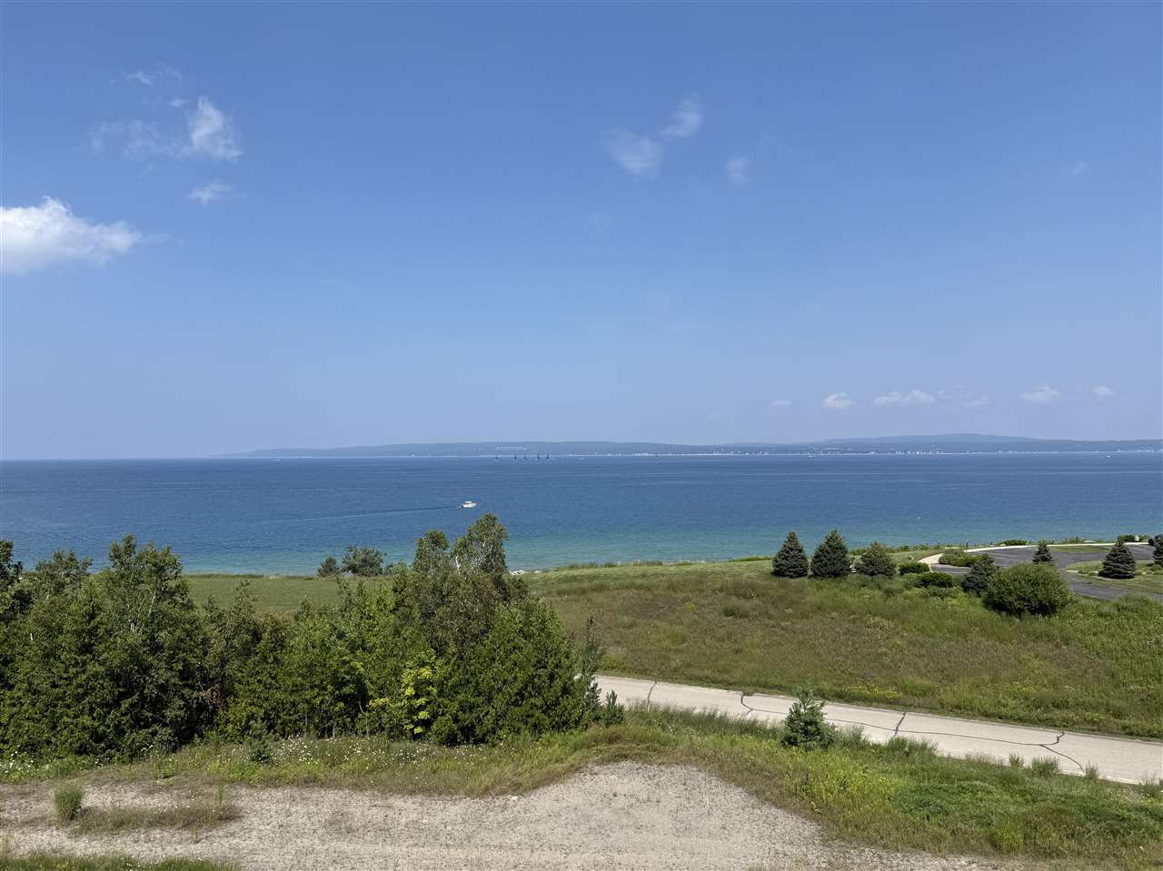 631 Lakeview Drive Bay Harbor MI 49770