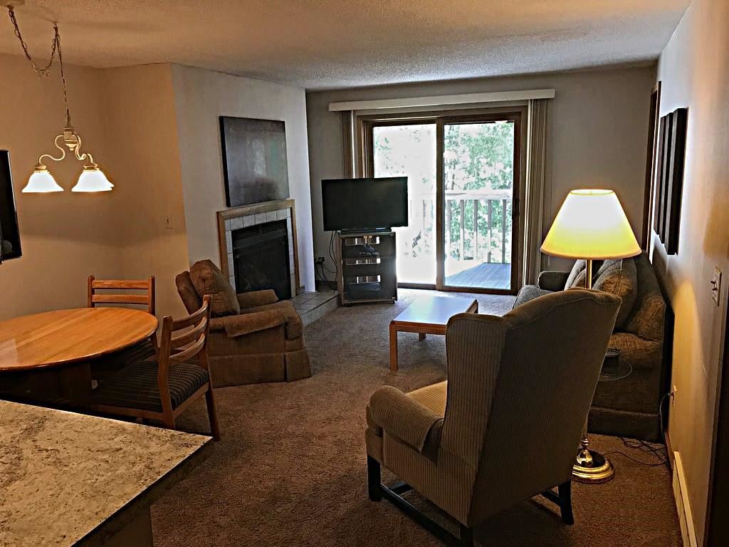 6865 Pinebrook Drive Bellaire MI 49615