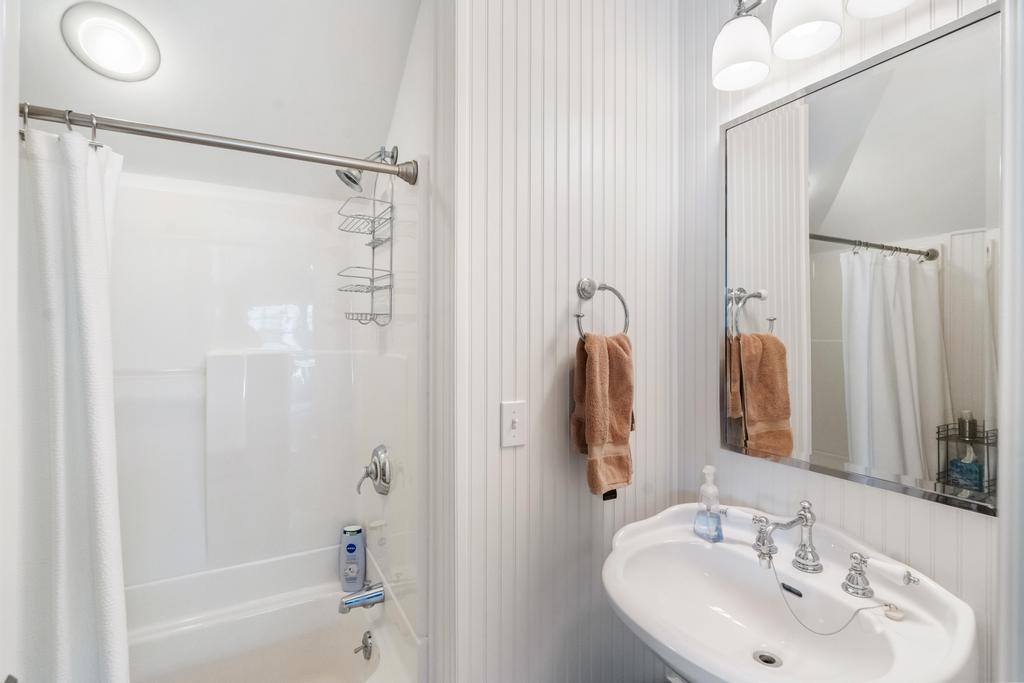 1205 West Bay Road Harbor Springs MI 49740