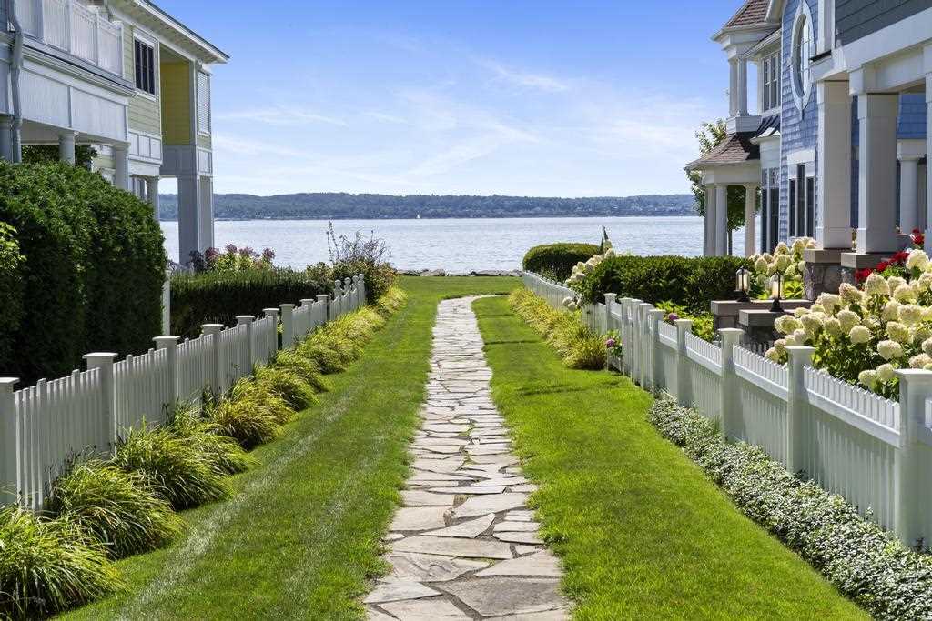1205 West Bay Road Harbor Springs MI 49740