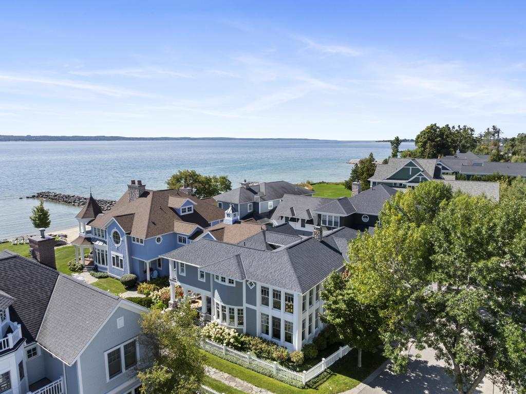 1205 West Bay Road Harbor Springs MI 49740
