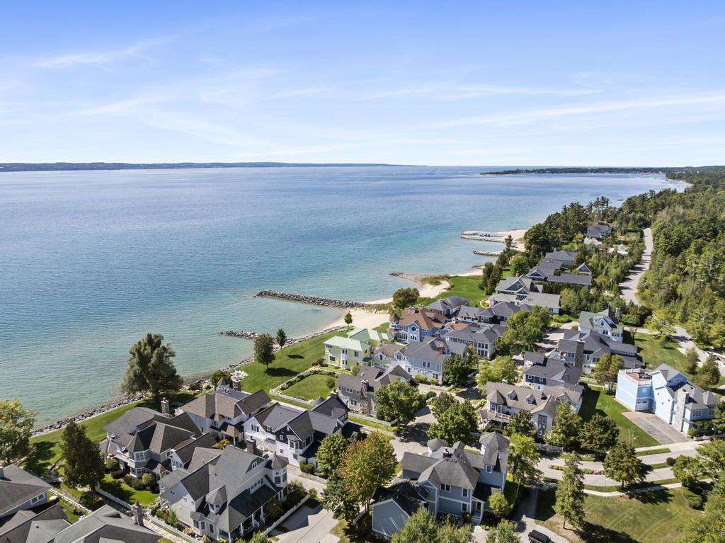 1205 West Bay Road Harbor Springs MI 49740