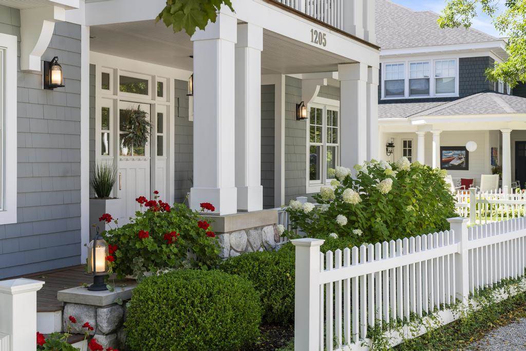 1205 West Bay Road Harbor Springs MI 49740