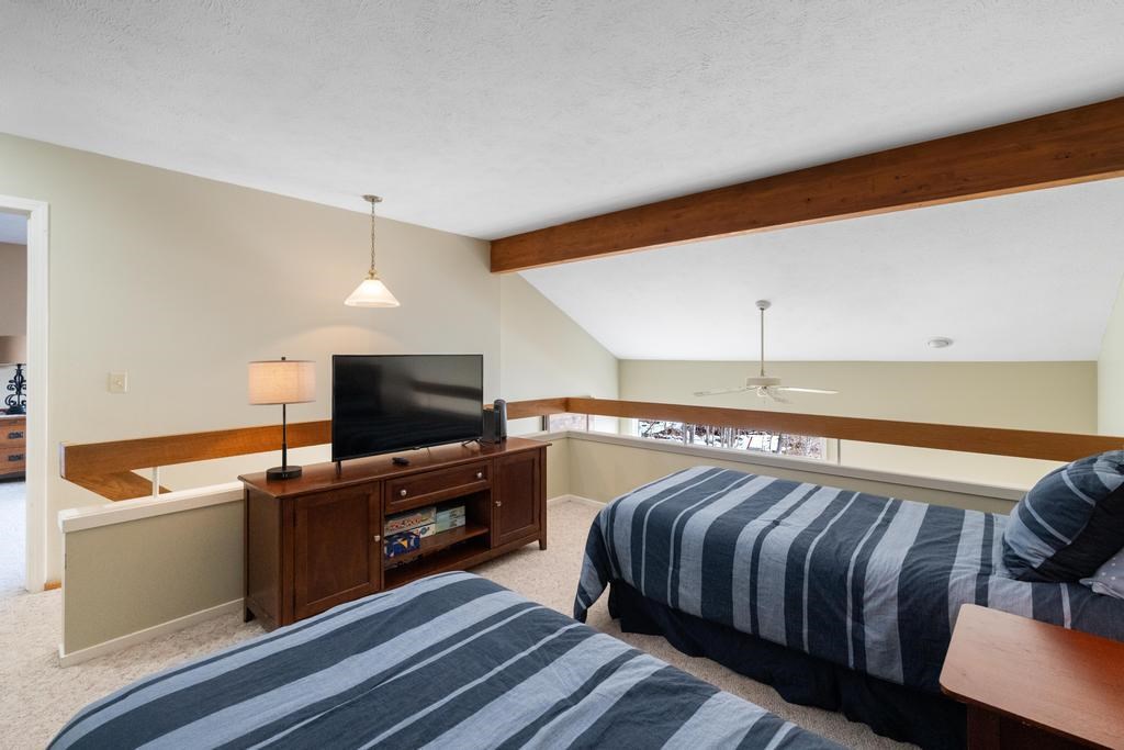 4749 Pleasantview Road Harbor Springs MI 49740
