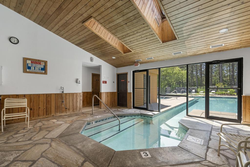 4749 Pleasantview Road Harbor Springs MI 49740