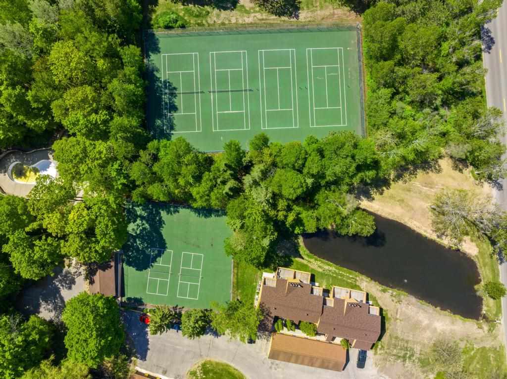 4749 Pleasantview Road Harbor Springs MI 49740