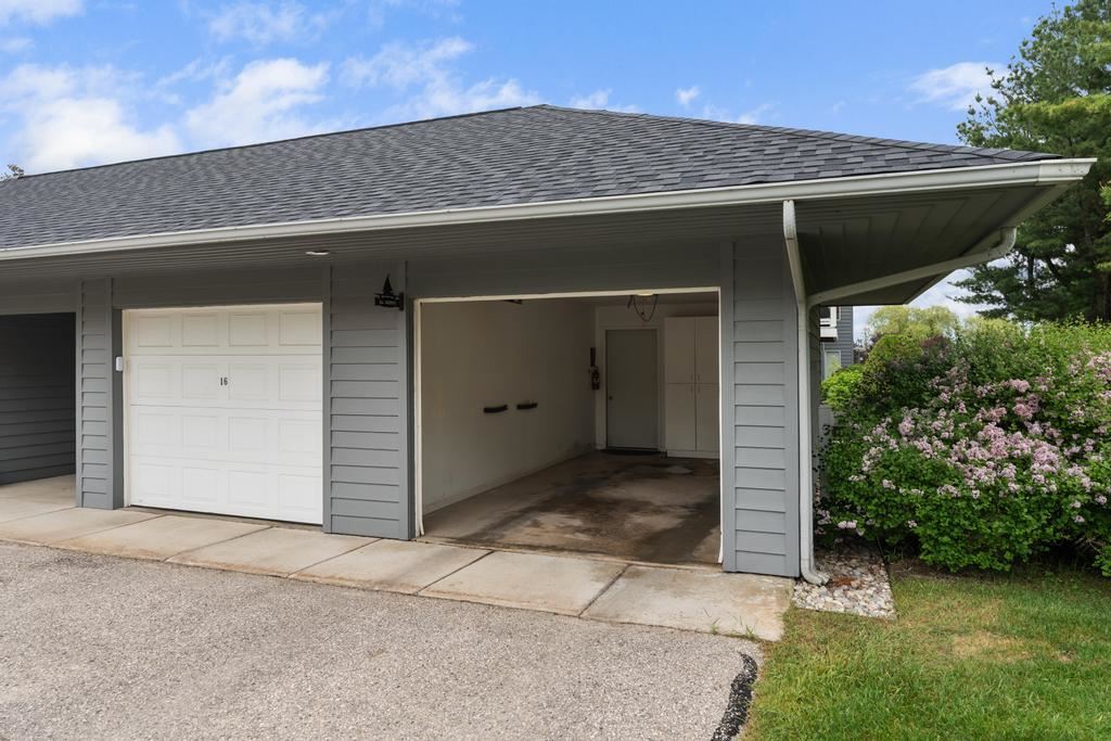 217 Belvedere Terrace Charlevoix MI 49720