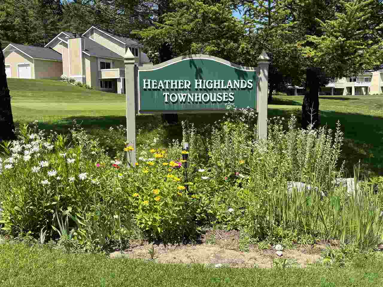 4719 Camelot Drive Harbor Springs MI 49740