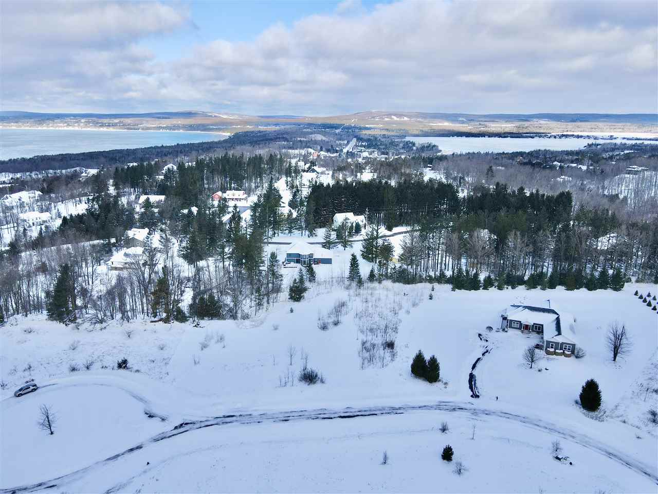 3412 Siebenhar Way Petoskey MI 49770