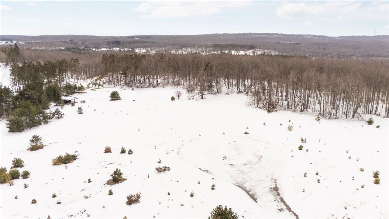 2522 Red Hawk Court Harbor Springs MI 49740
