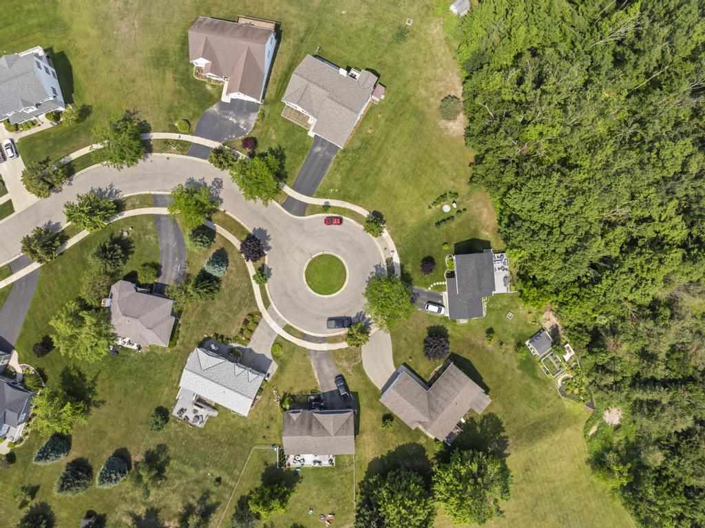 200 Lakewood Court Petoskey MI 49770