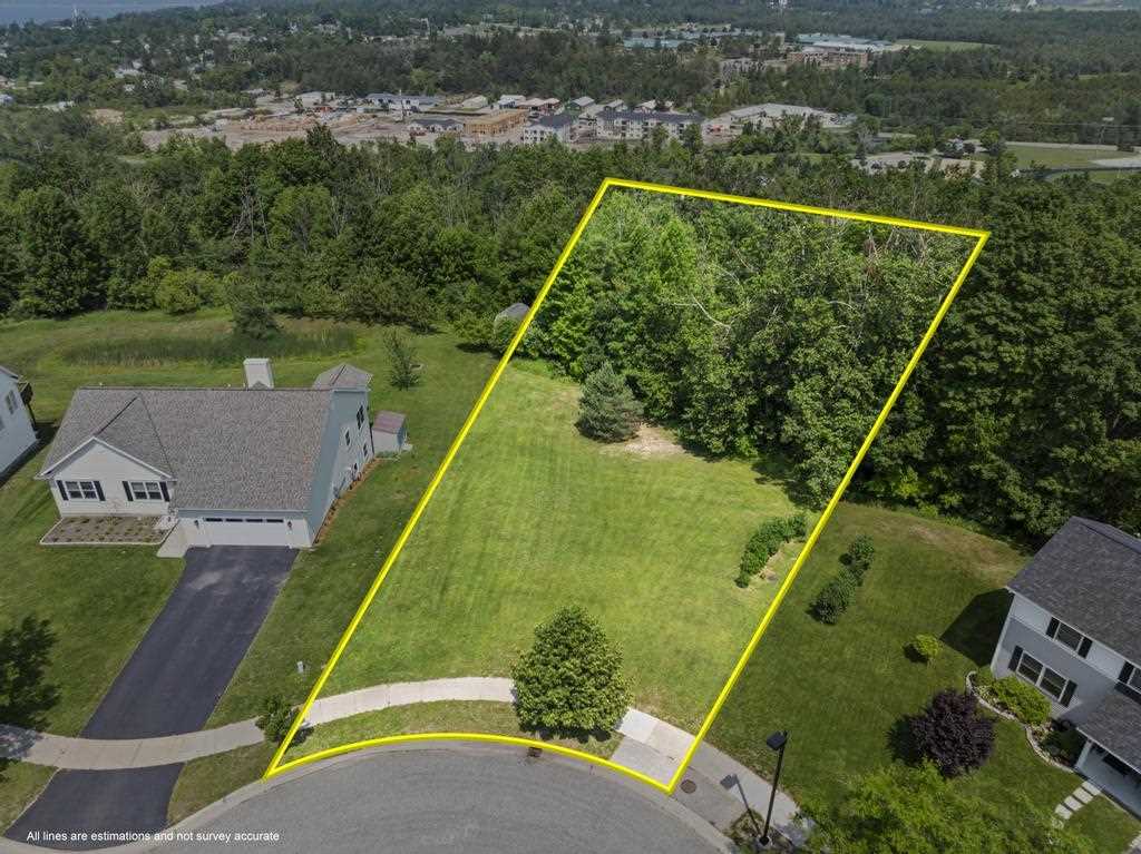 200 Lakewood Court Petoskey MI 49770