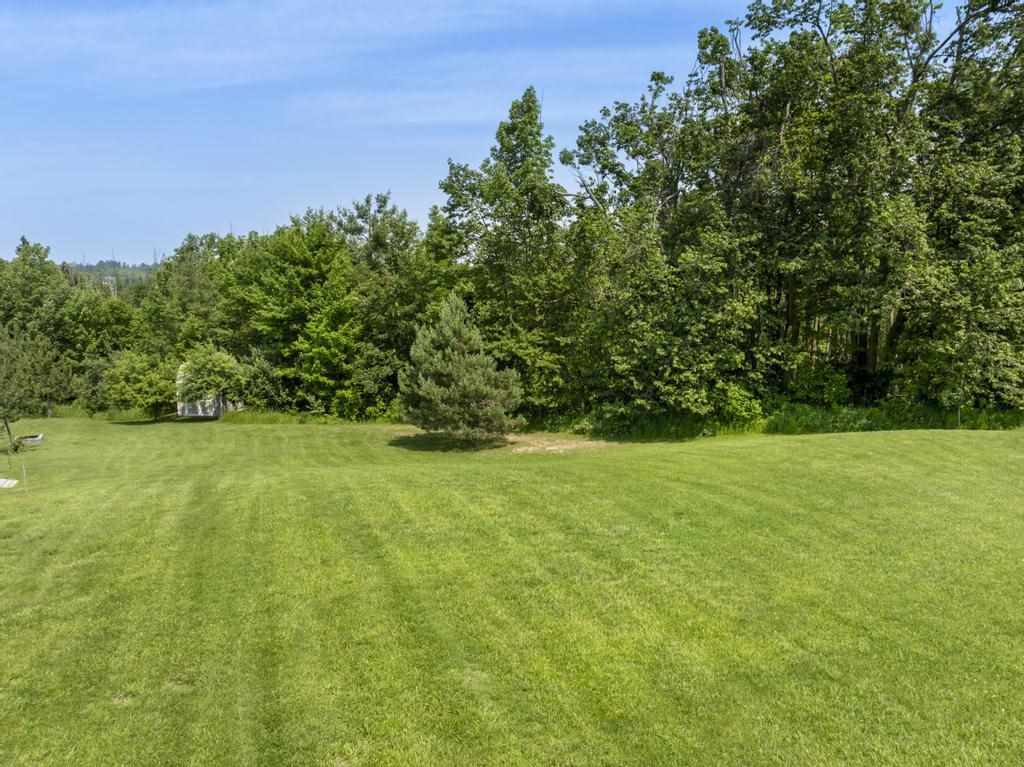 200 Lakewood Court Petoskey MI 49770