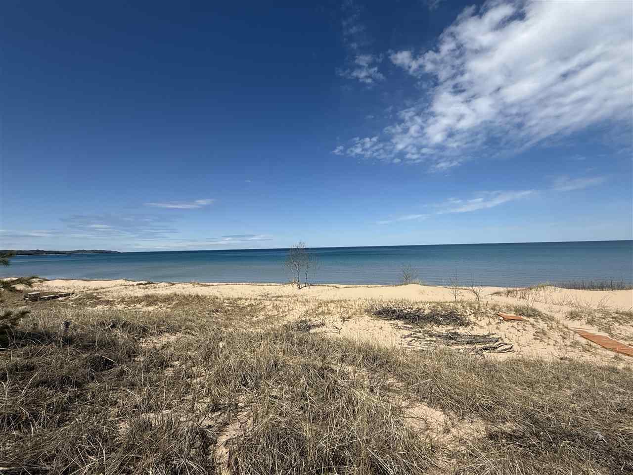 8439 Sturgeon Bay Drive Harbor Springs MI 49740