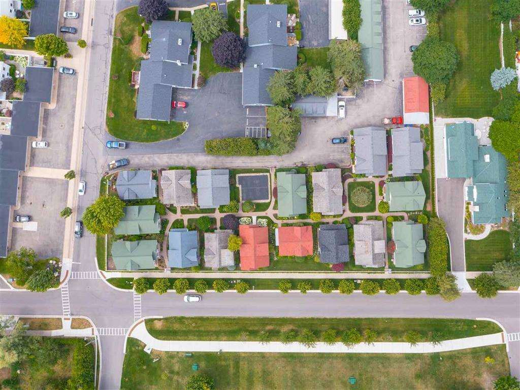 575 E Bay Street Harbor Springs MI 49740-9747